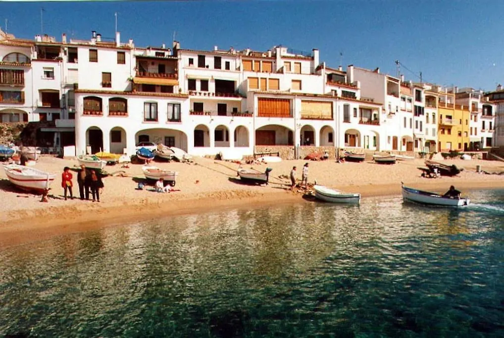 Apartament 2 Minutes Walking To The Beach Parking Included Calella De Palafrugell